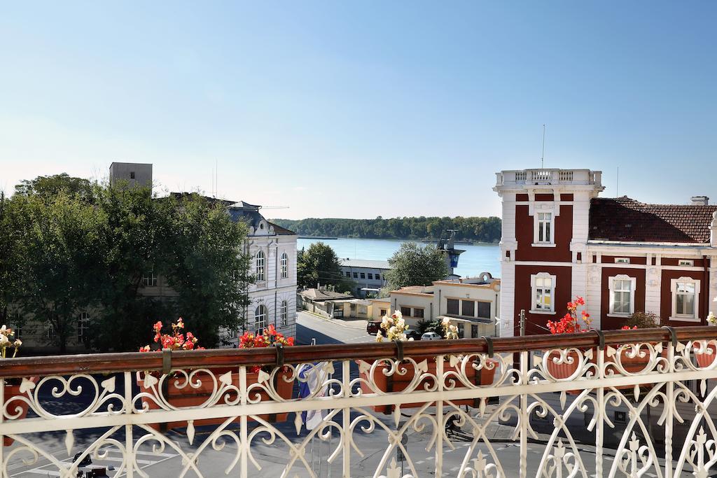 Hotel Anna Palace Ruse Exterior foto